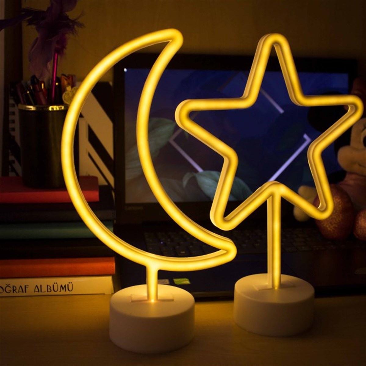 Ay Ve Yıldız Tasarımlı Neon Led Masa Ve Gece Lambası