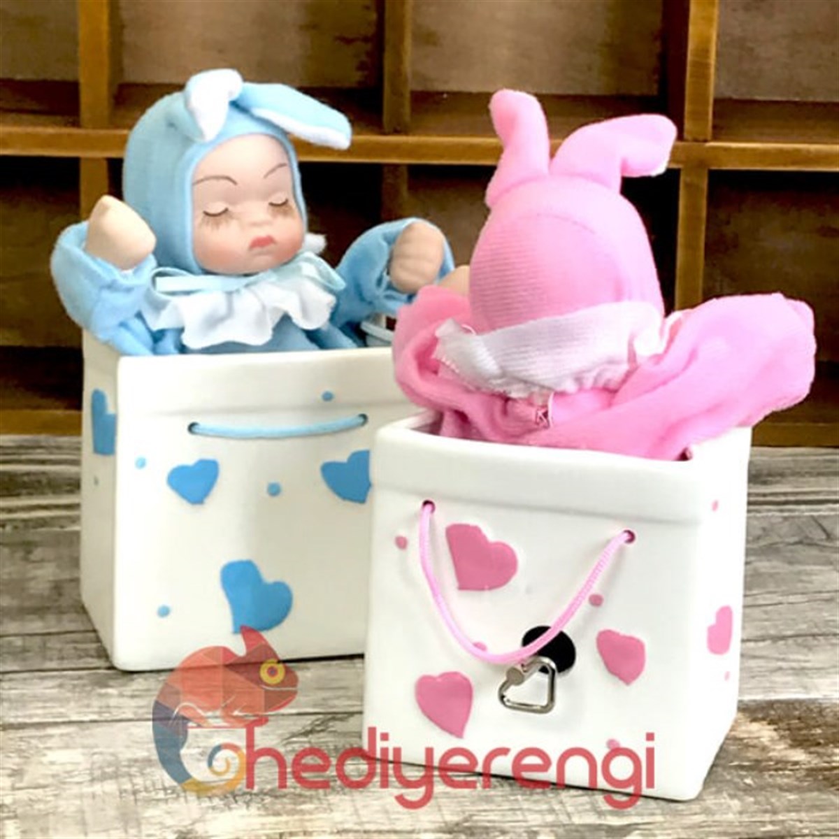 Bebek Hediyesi Gerçek Yüzlü Porselen Bebek Müzik Kutusu