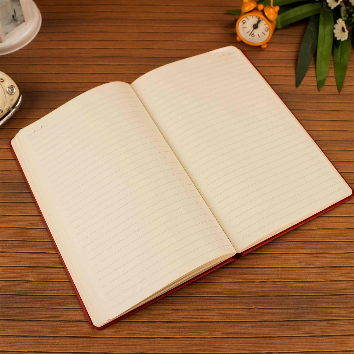 Defter Kupa Çikolata Kolonya Kalem Seti İsme Özel Hediye Kutusu Kırmızı2
