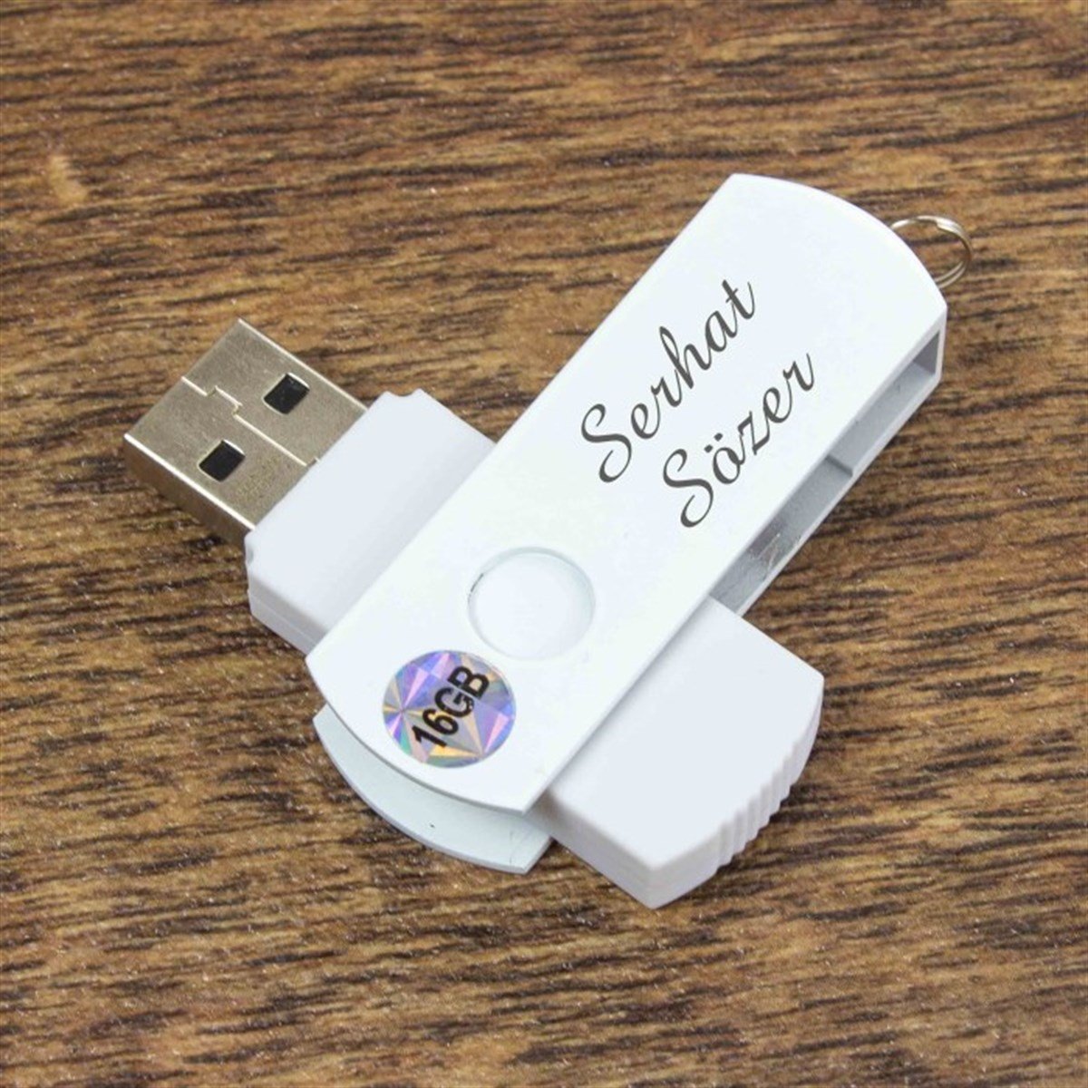 İsme Özel 5000 Mah. Powerbank 16 Gb Usb ve Kalem Seti