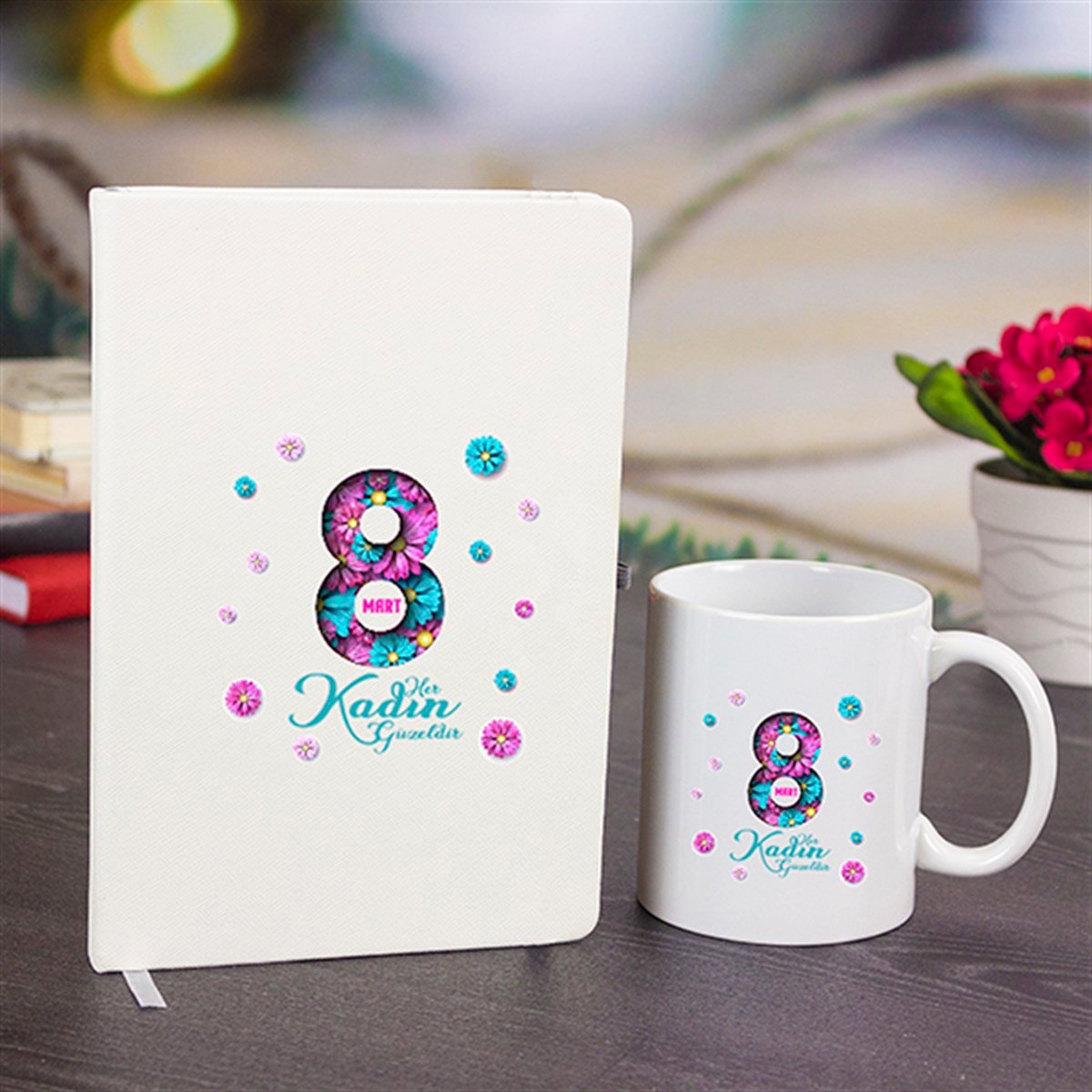 İsme Özel 8 Mart Kadınlar Günü Temalı Defter ve Kupa Bardak Seti - Her Kadın Güzeldir