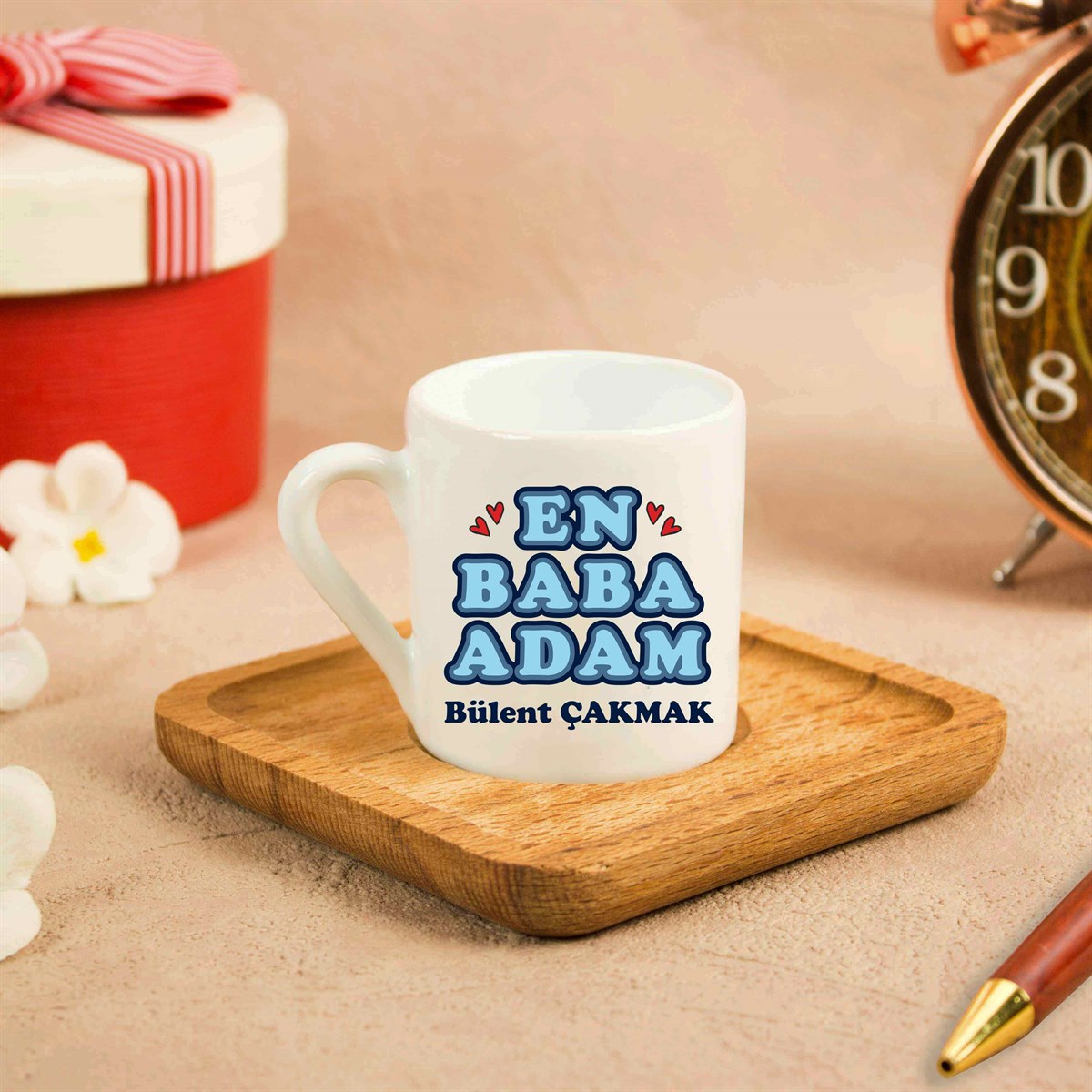 İsme Özel Ahşap Tepsili Fincan Seti - En Baba Adam
