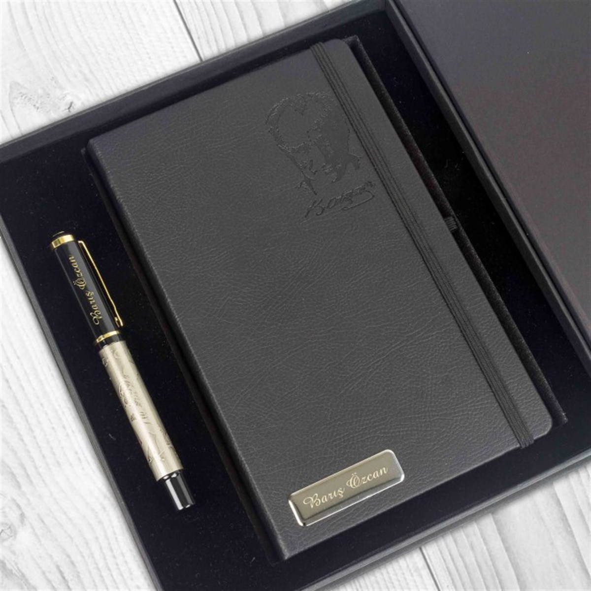 İsme Özel Atatürk Temalı Defter ve Lüx Roller Kalem Seti Tasarım Kutulu