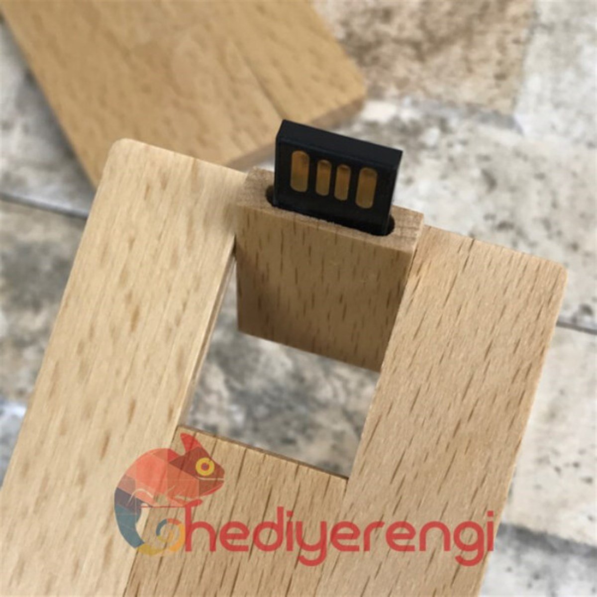 İsme Özel Bambu Kart Tasarımlı Usb Bellek 8 Gb