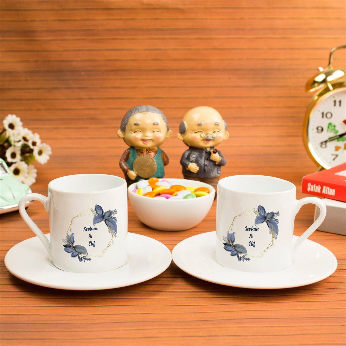 İsme Özel Çiçek Detaylı Defter ve Kahve Fincan Seti - Mavi