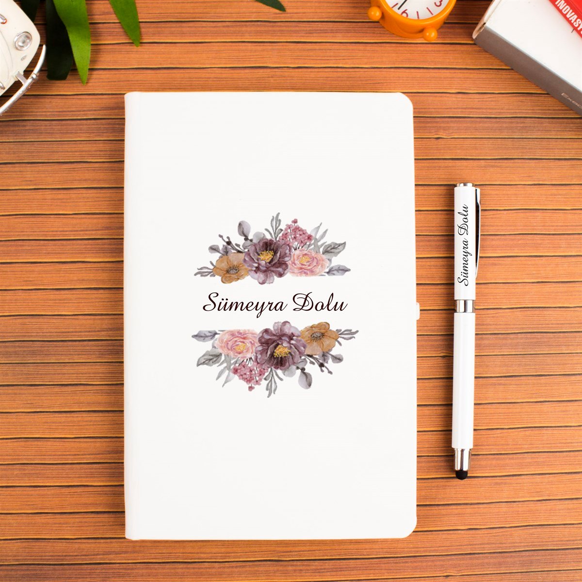 İsme Özel Defter Bardaklı Termos ve Kalem Exclusive Hediye Seti 500 ml - Desen1