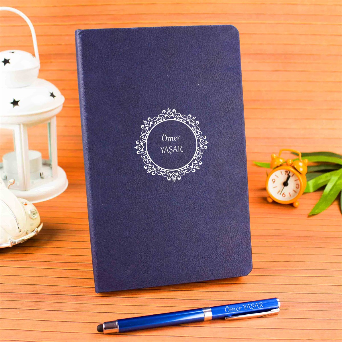 İsme Özel Defter Kalem Seti Lacivert - Çiçekli Çerçeve