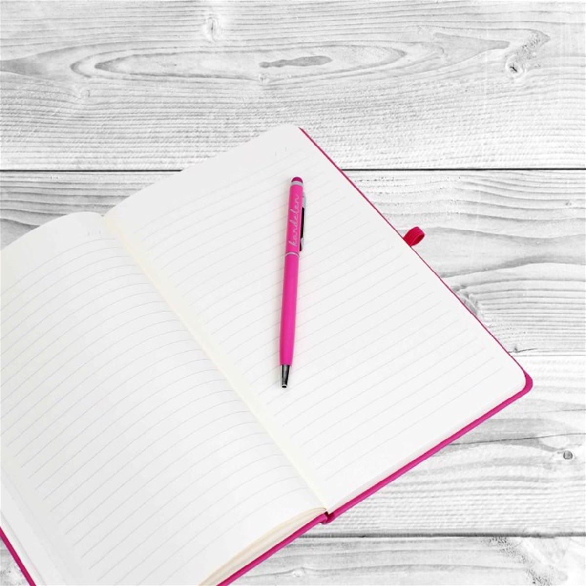 İsme Özel Defter Kupa Bardak ve Kalem Seti Pembe - El Yazısı İsimli