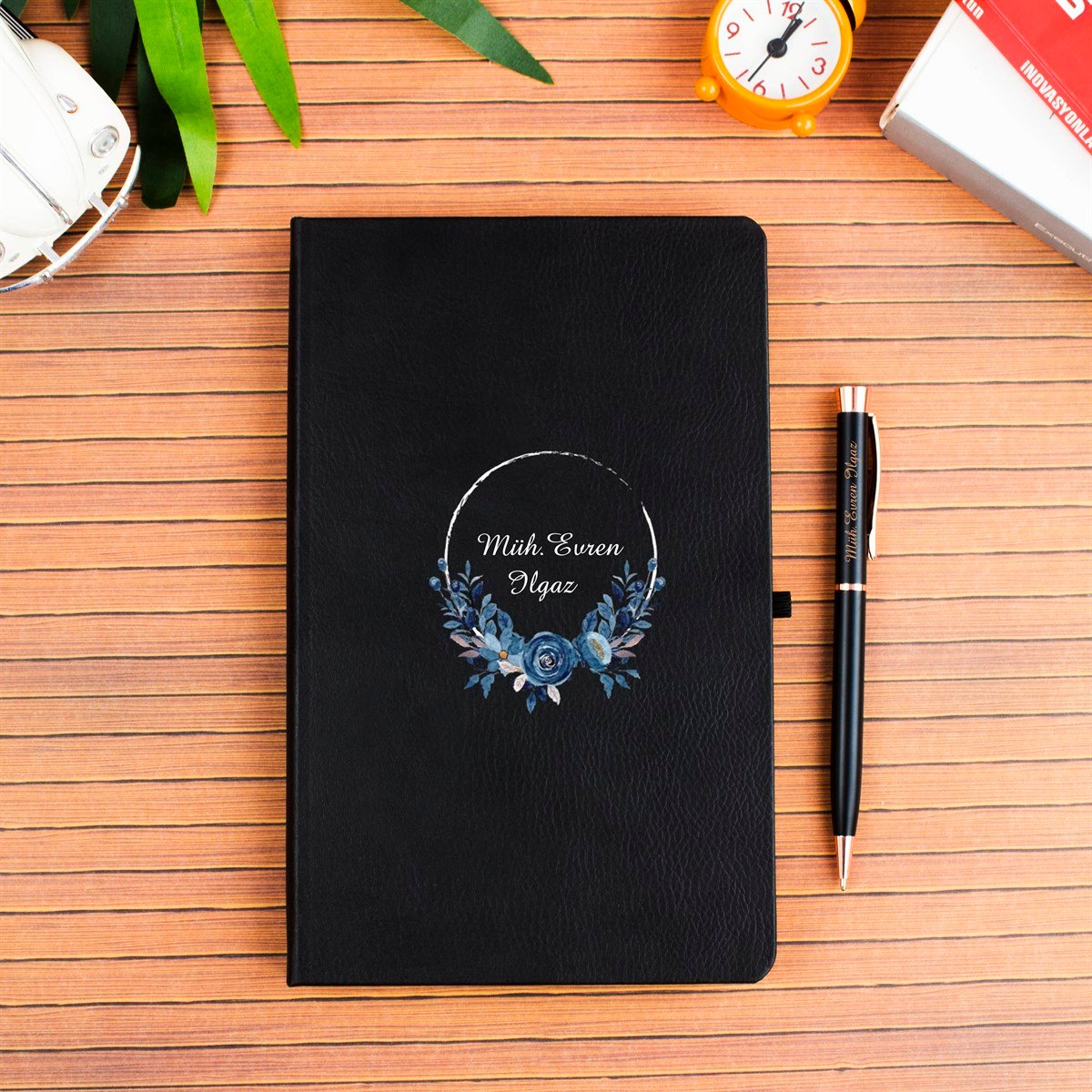 İsme Özel Defter Matara ve Kalem Lüx Hediye Seti 500 ml - Desen2