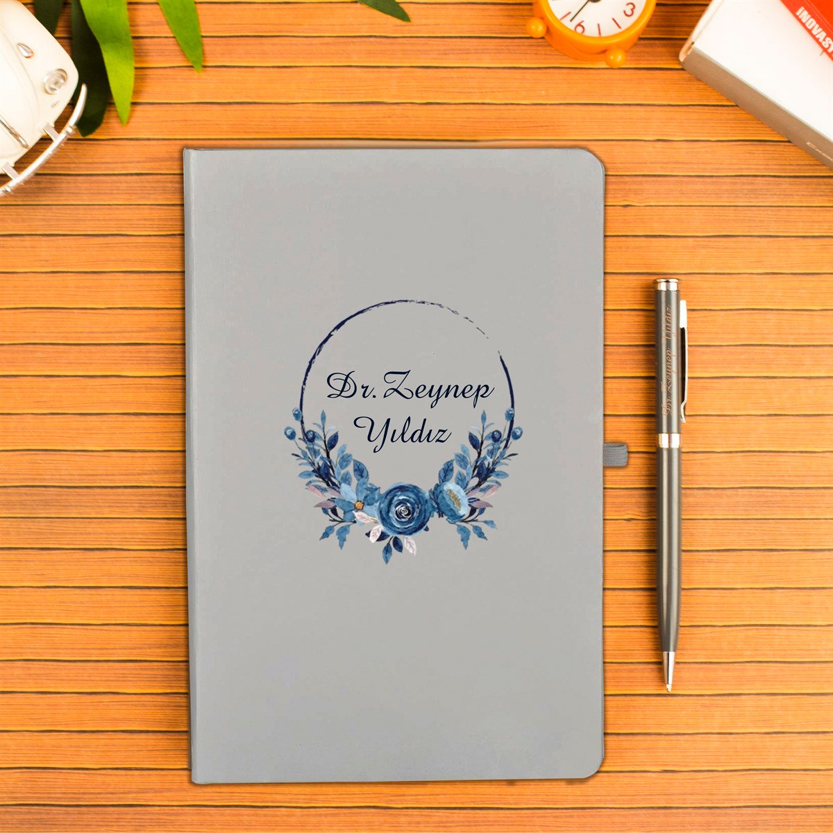 İsme Özel Defter Matara ve Kalem Lüx Hediye Seti 500 ml - Desen2