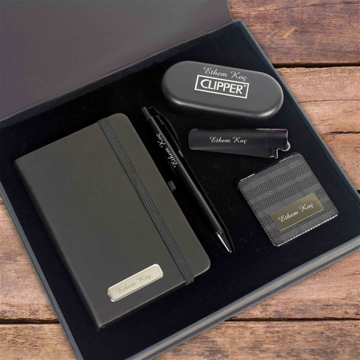 İsme Özel Exclusive Defter Kalem Ayna ve Çakmak Seti Siyah