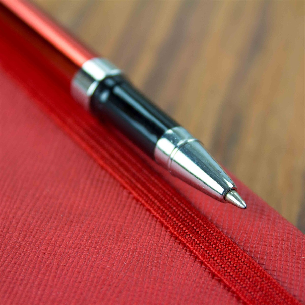 İsme Özel Exclusive Powerbank Defter ve Kalem Seti Kırmızı
