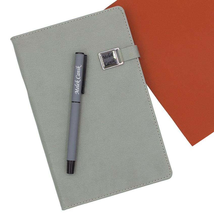 İsme Özel Exlucive Defter ve Roller Kalem Seti Tasarım Kutulu