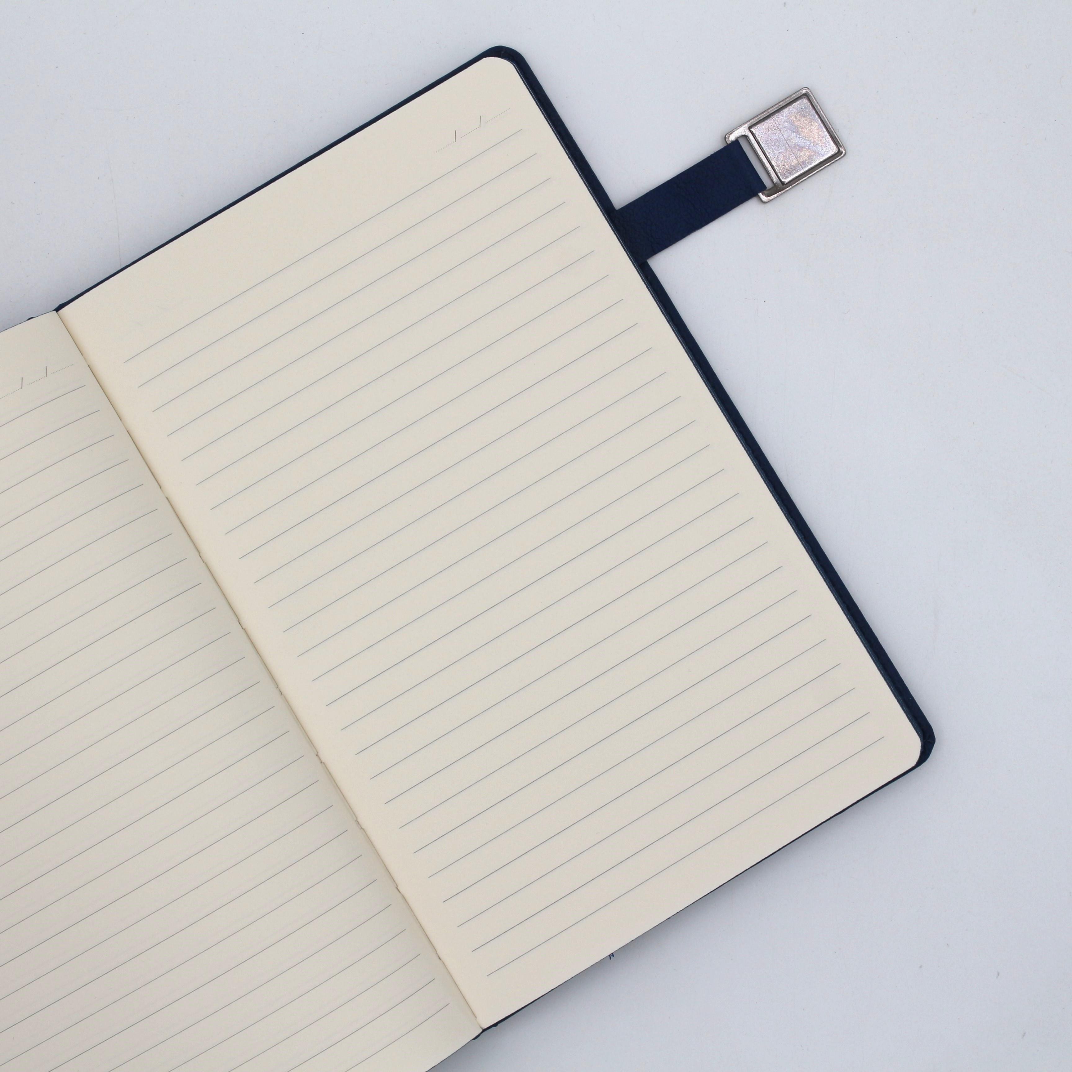 İsme Özel Exlucive Defter ve Roller Kalem Seti Tasarım Kutulu