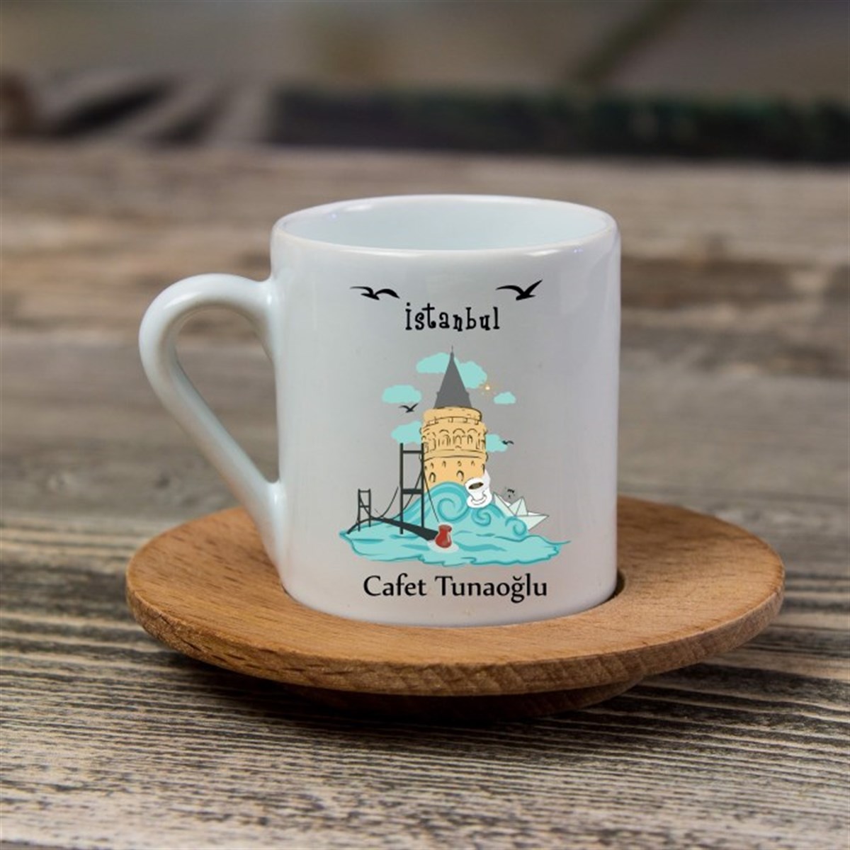 İsme Özel Hediyelik Türk Kahvesi Fincanı Seti Ahşap Kutulu - İstanbul