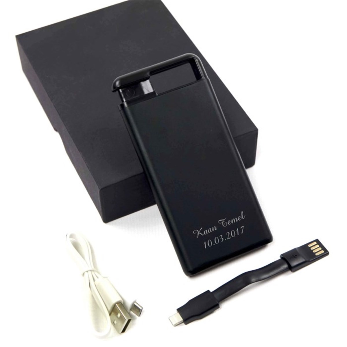 İsme Özel İnce Tasarımlı Vantuzlu Powerbank 4000 Mah.