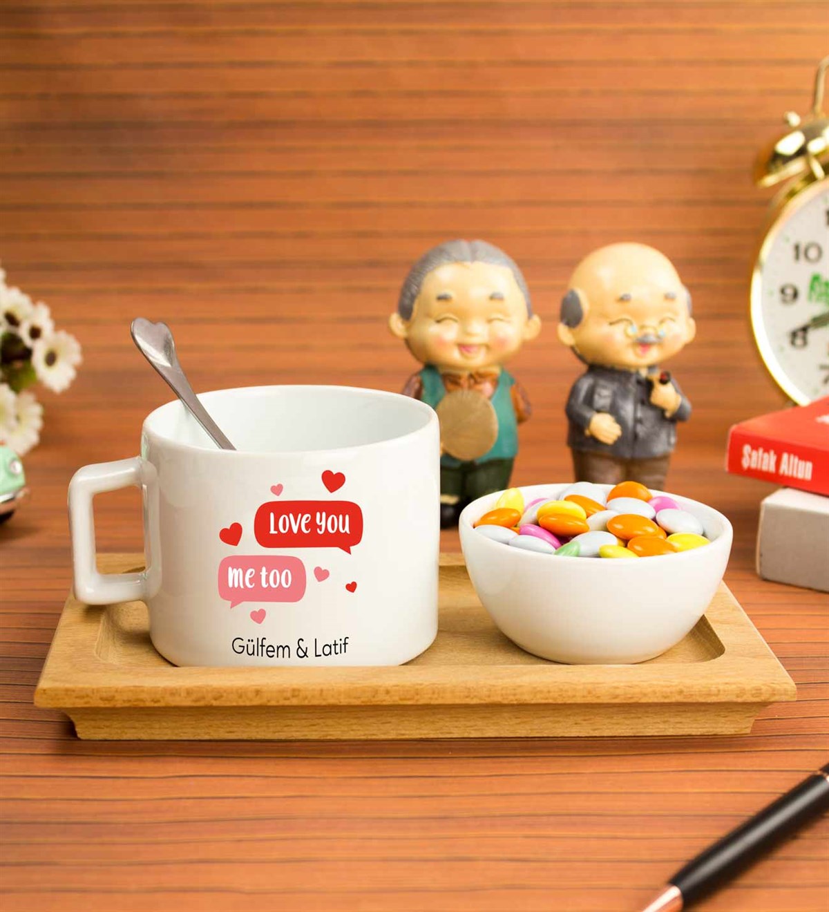 İsme Özel Kahve-Çay Fincanı ve Şekerlik İkram Seti - Me Too Temalı