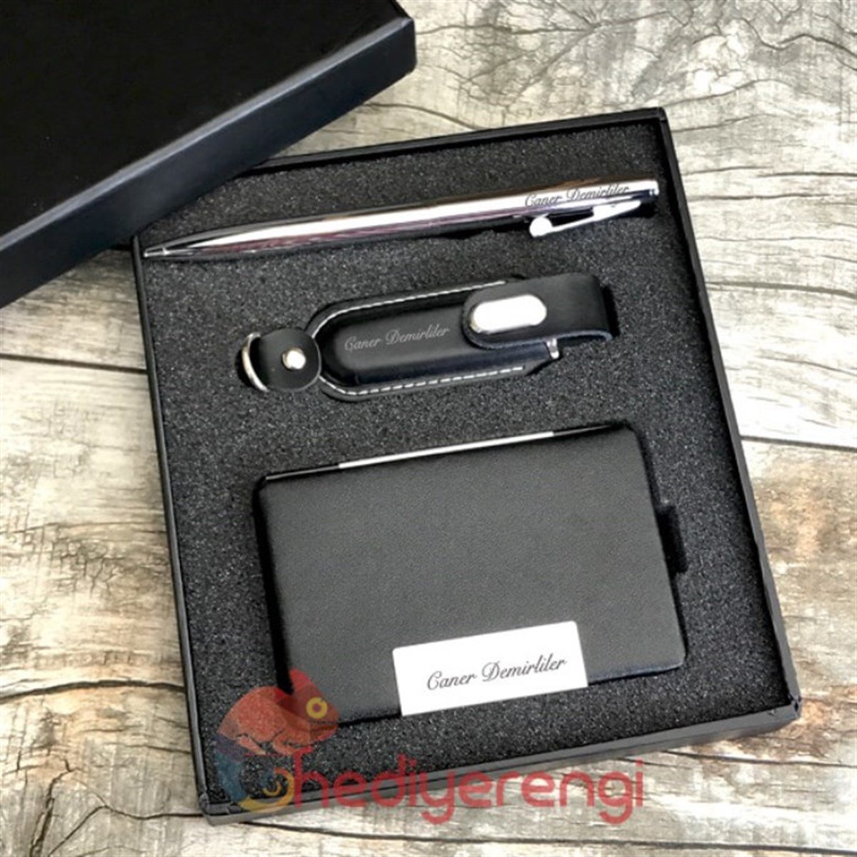 İsme Özel Kartvizitlik Usb ve Tükenmez Kalem Seti Siyah