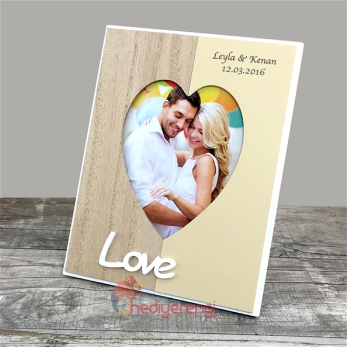 İsme Özel Love Temalı Ahşap Resim Çerçevesi​