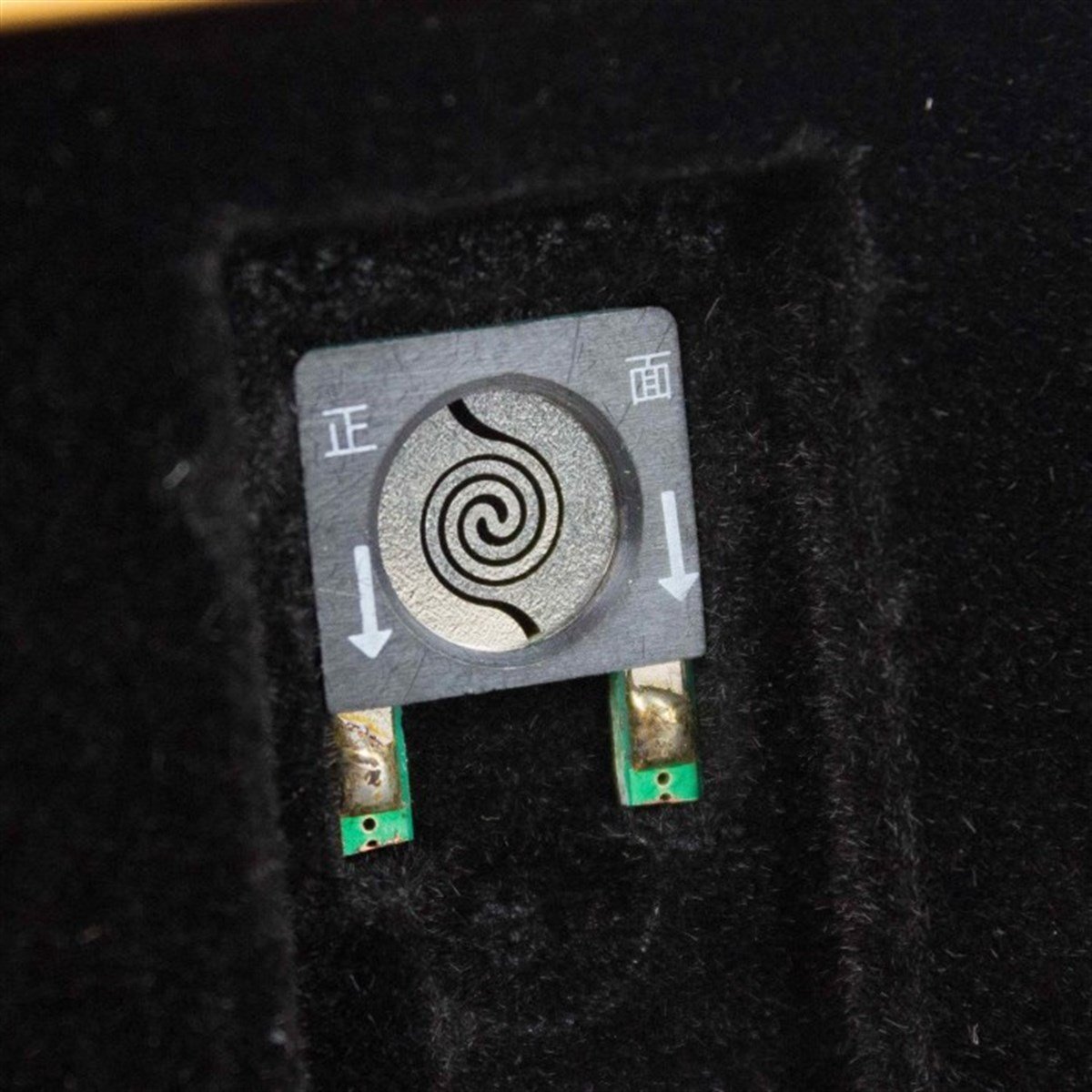 İsme Özel Lüx Usb Şarjlı Rezistanslı Metal Çakmak Lacivert (E-ZB-005)
