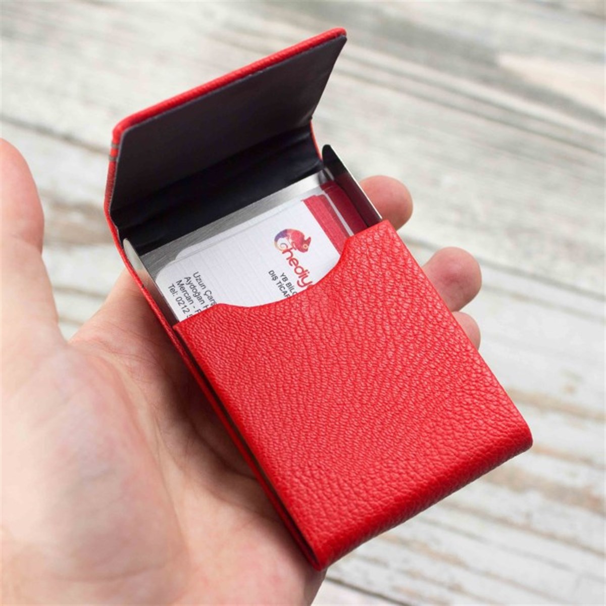İsme Özel Premium Metal Dik Kartvizitlik Kırmızı