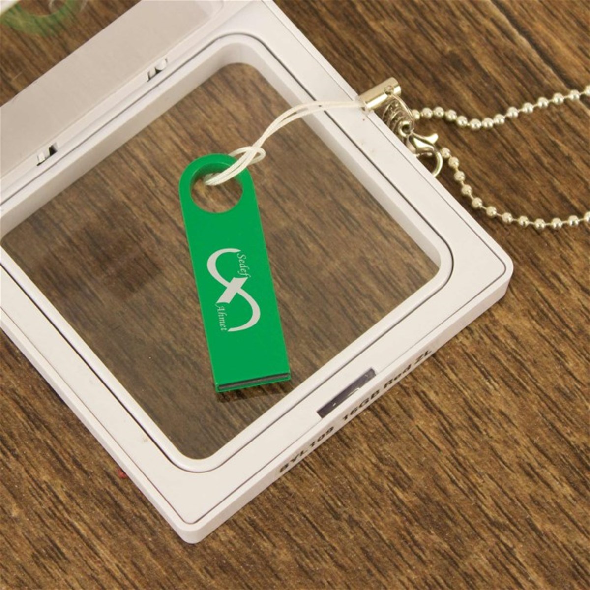 İsme Özel Renkli Metal Usb Bellek 16 GB - Sonsuzluk