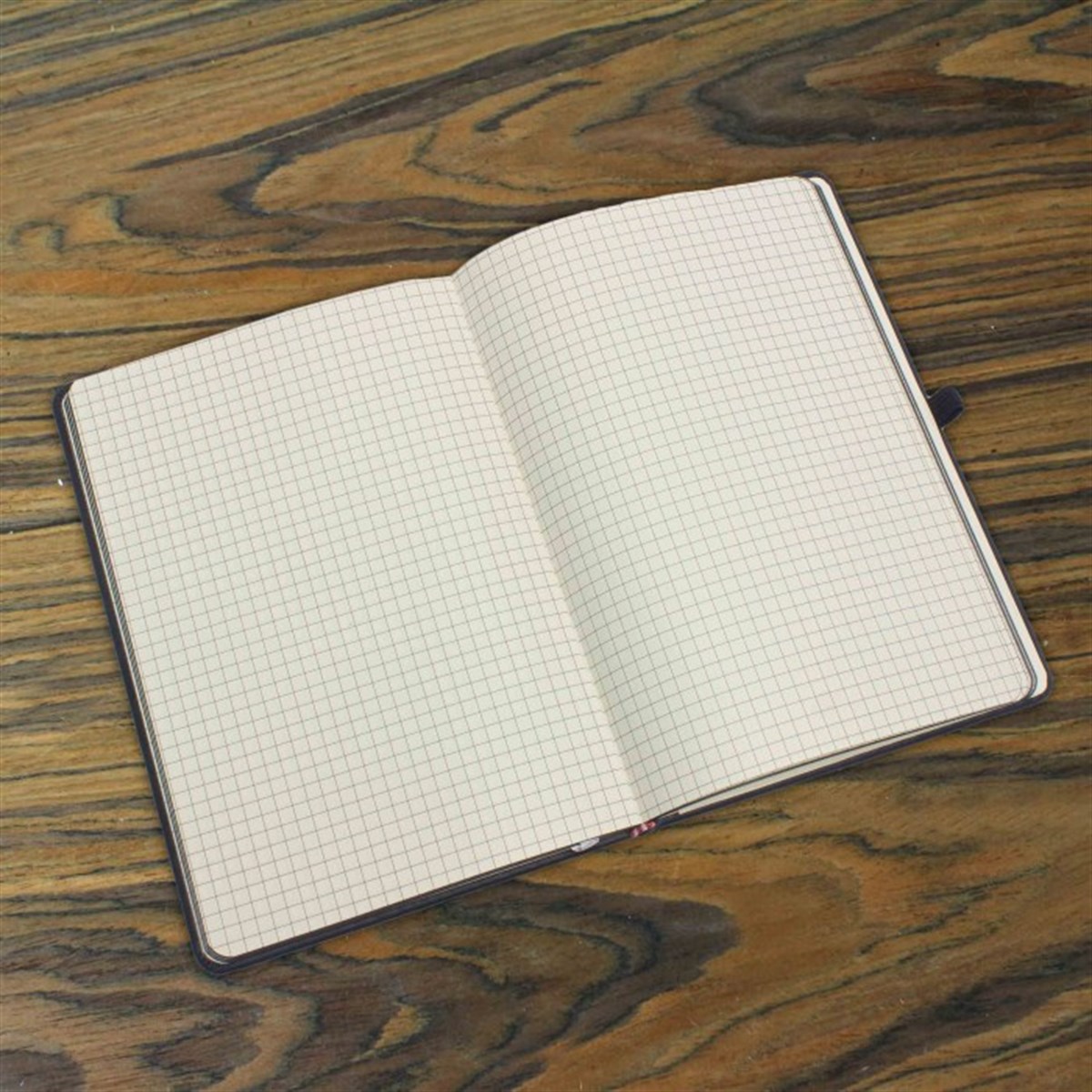 İsme Özel Siyah Defter Kartvizitlik ve Kalem Seti Özel Tasarım Kutulu​