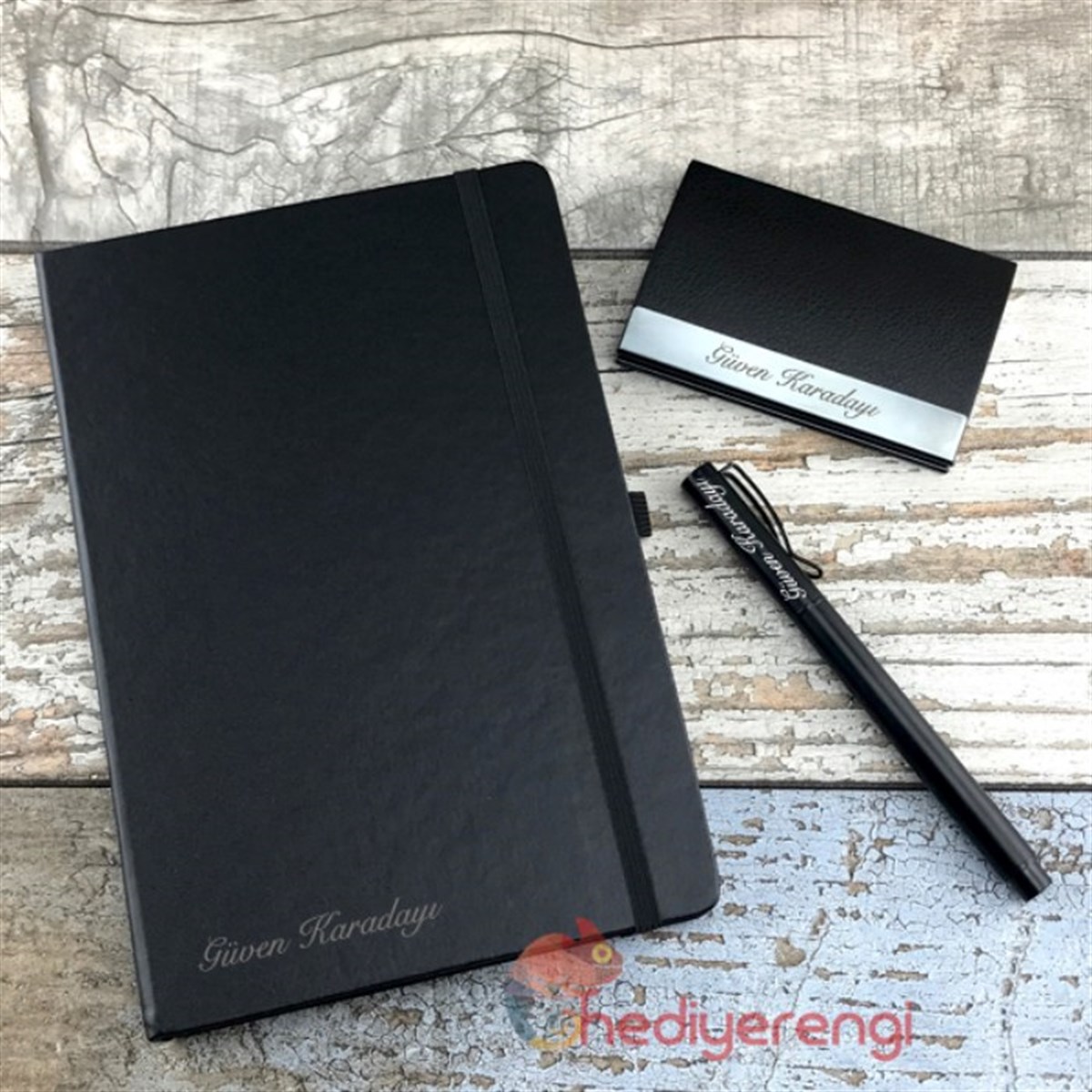 İsme Özel Siyah Defter Kartvizitlik ve Kalem Seti Özel Tasarım Kutulu​
