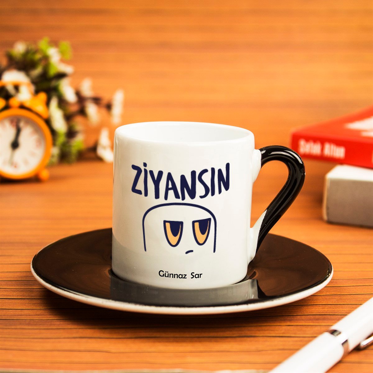 İsme Özel Siyah Renk Detaylı Türk Kahvesi Fincanı Seti - Ziyansın Temalı