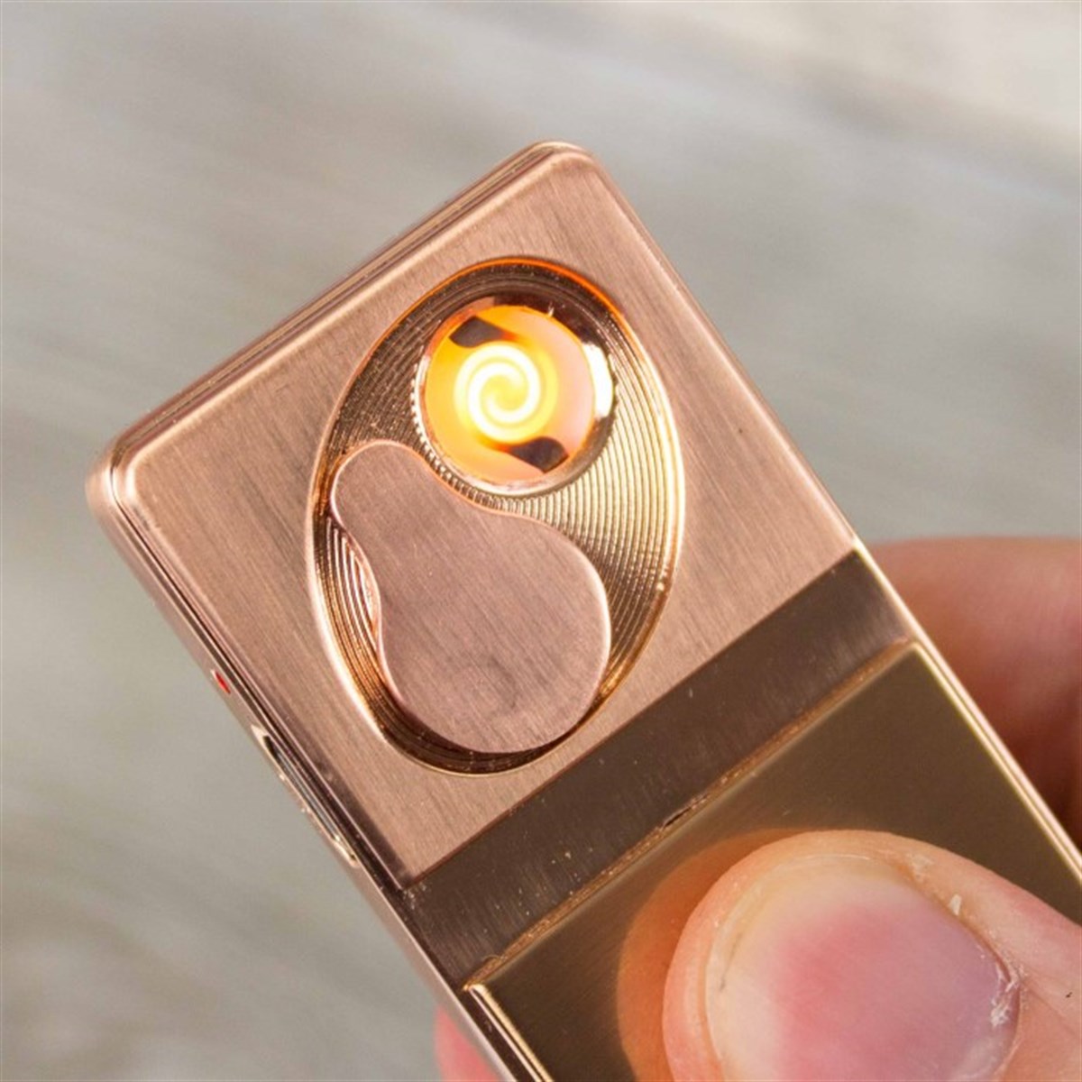 İsme Özel Usb Şarjlı Rezistanslı Metal Çakmak Rose M2