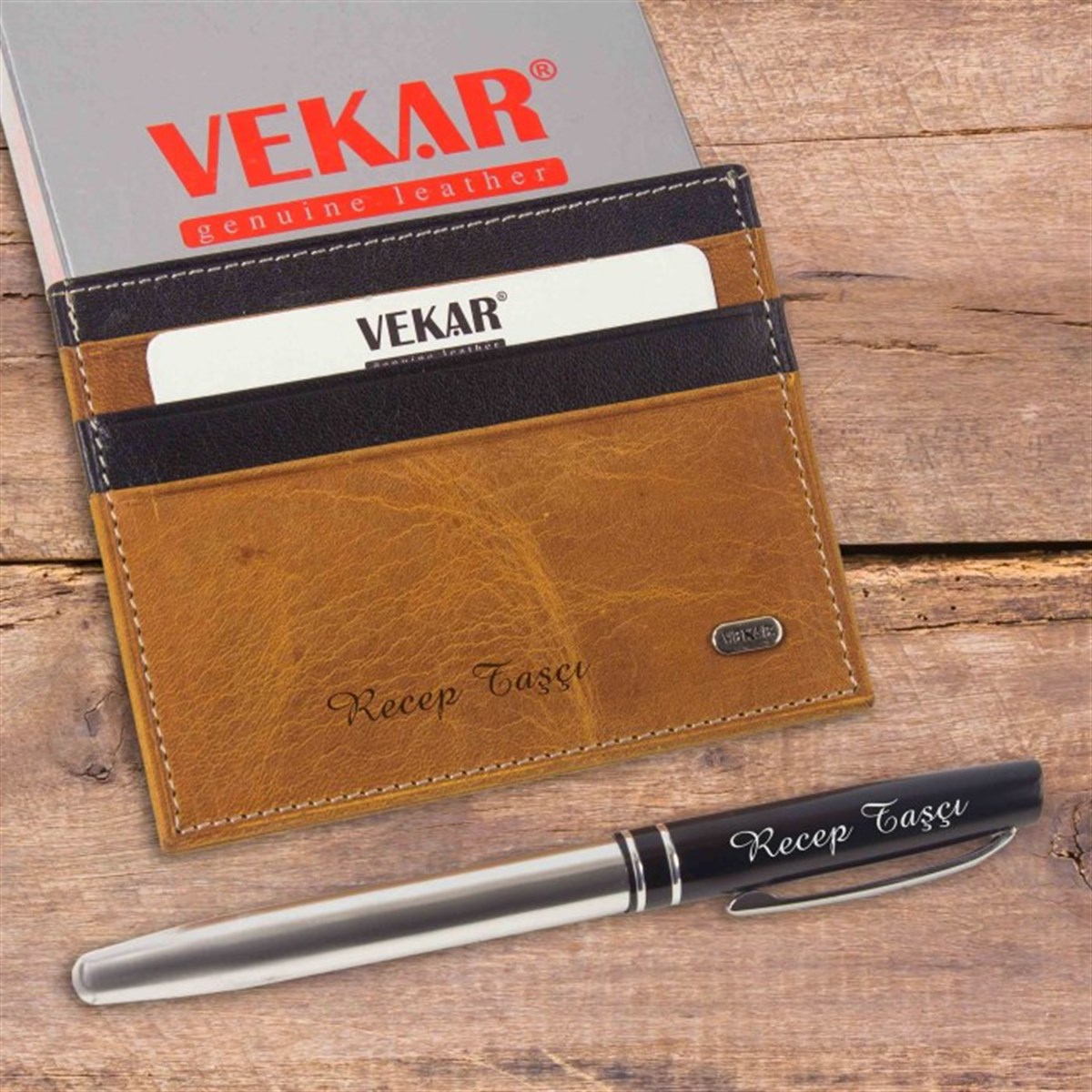 İsme Özel Vekar Deri İnce Tasarımlı Kartlık Siyah Üzeri Taba
