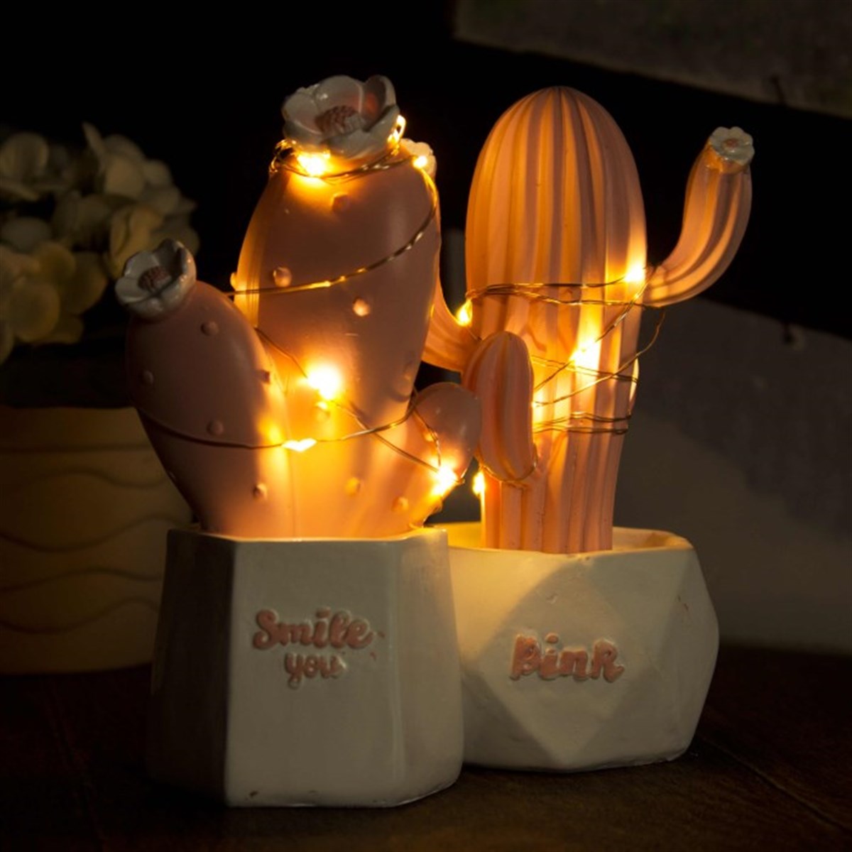 Kaktüs Tasarımlı Ledli Gece Lambası - Pembe