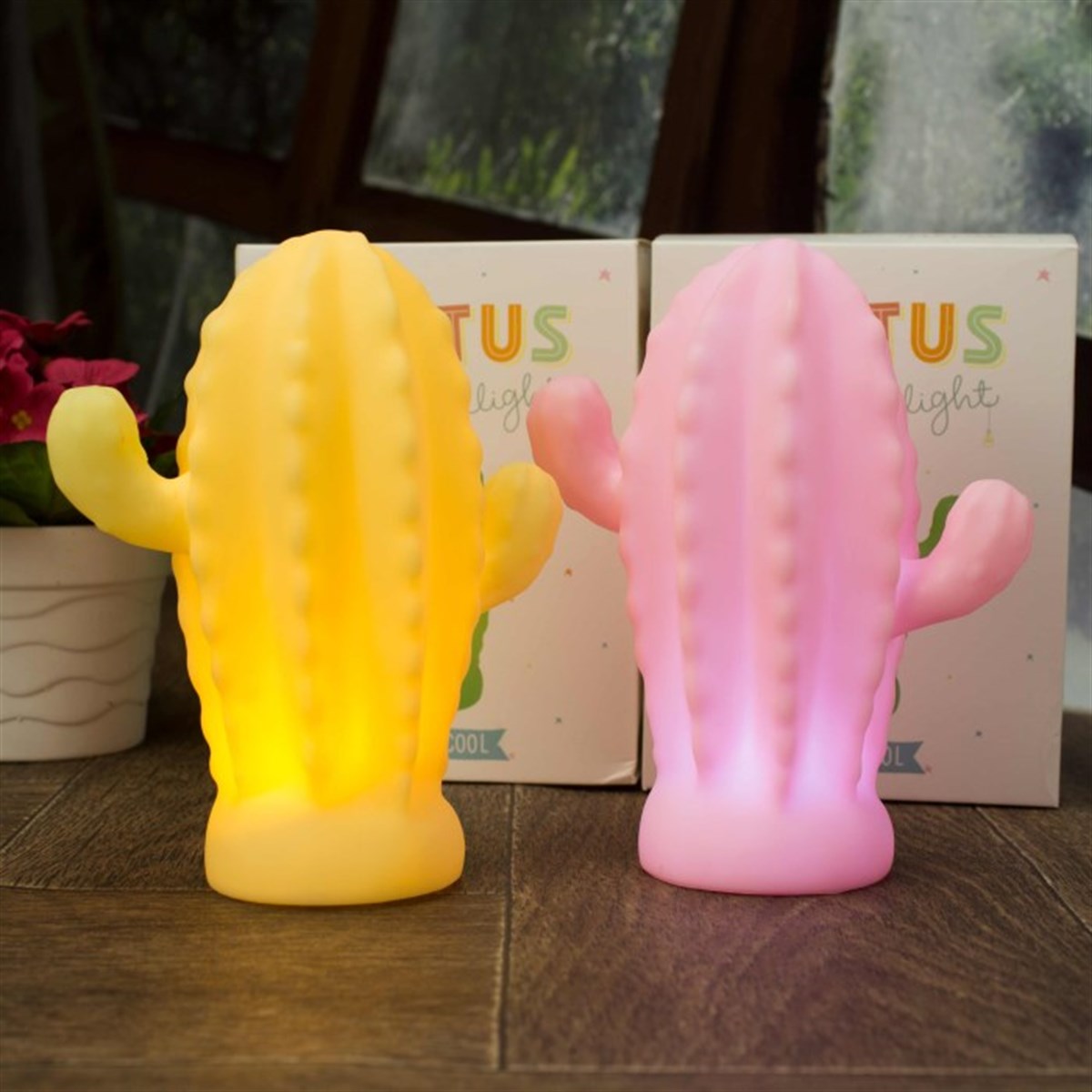 Kaktüs Tasarımlı Ledli Gece Lambası
