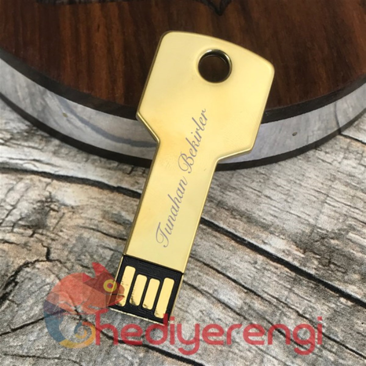 Kişiye Özel Anahtar Tasarımlı Metal Usb Bellek 8 Gb Sarı