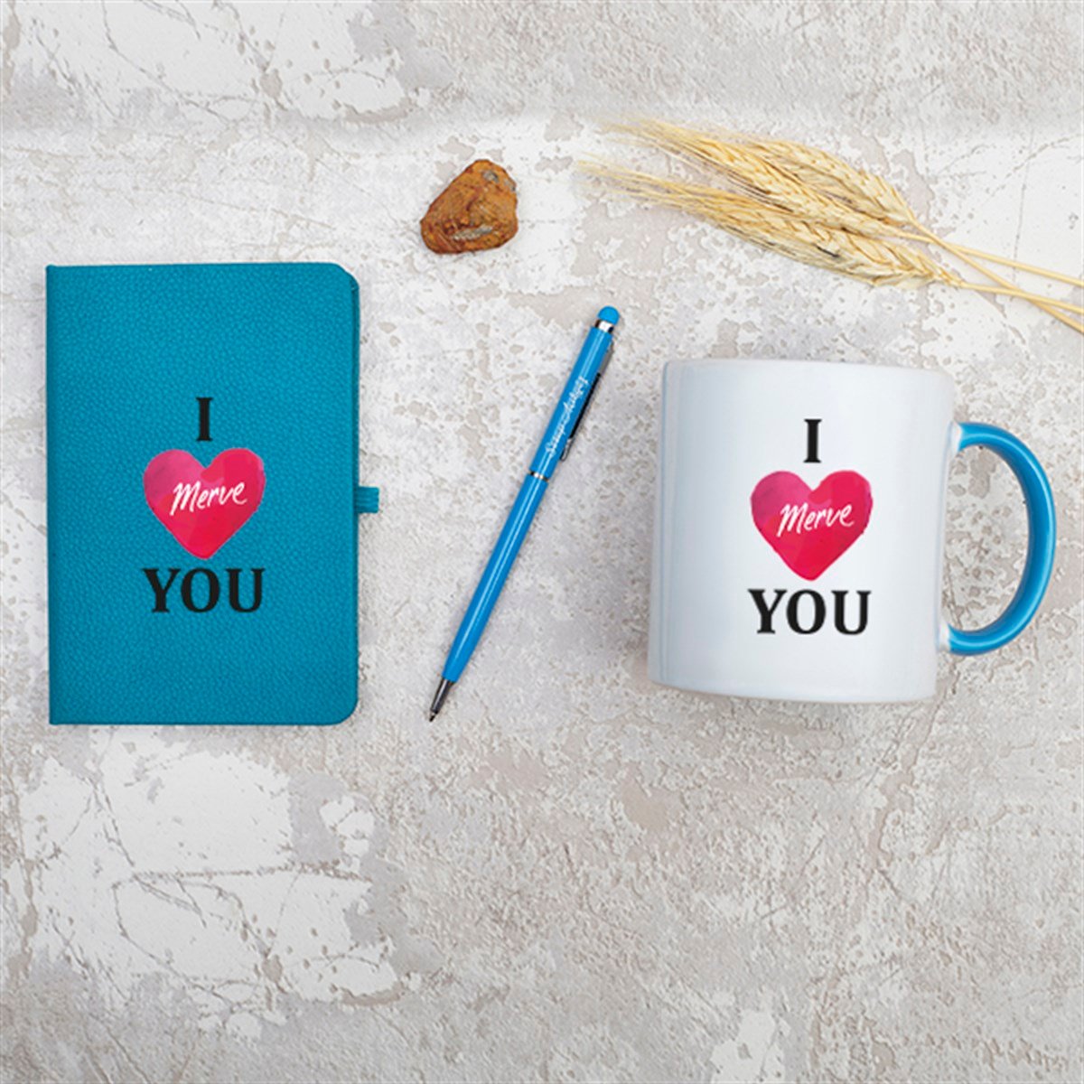 Kişiye Özel Defter Kupa ve Kalem Seti Hediye Kutusu - I Love You Temalı
