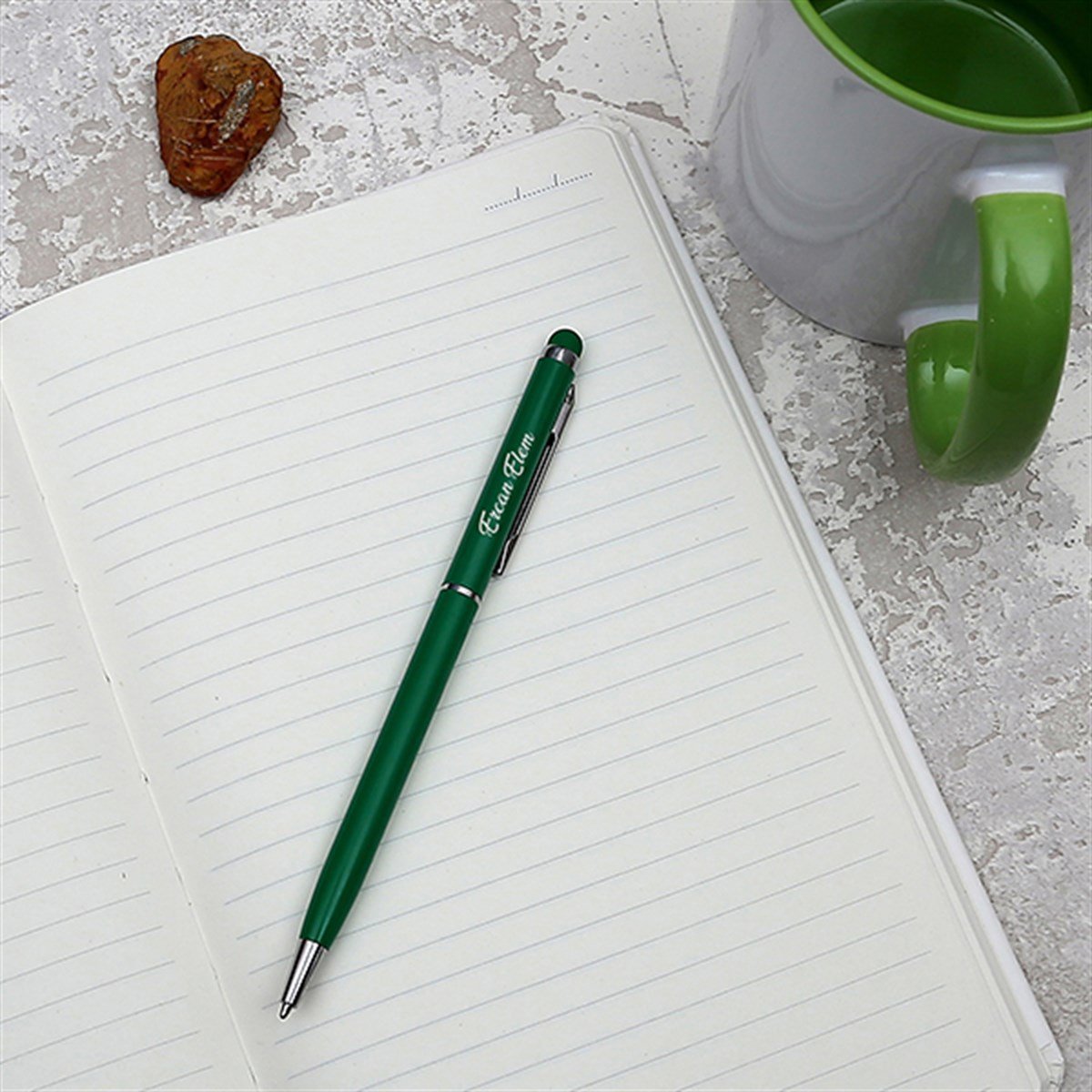 Kişiye Özel Defter Kupa ve Kalem Seti Hediye Kutusu - Kalp Temalı
