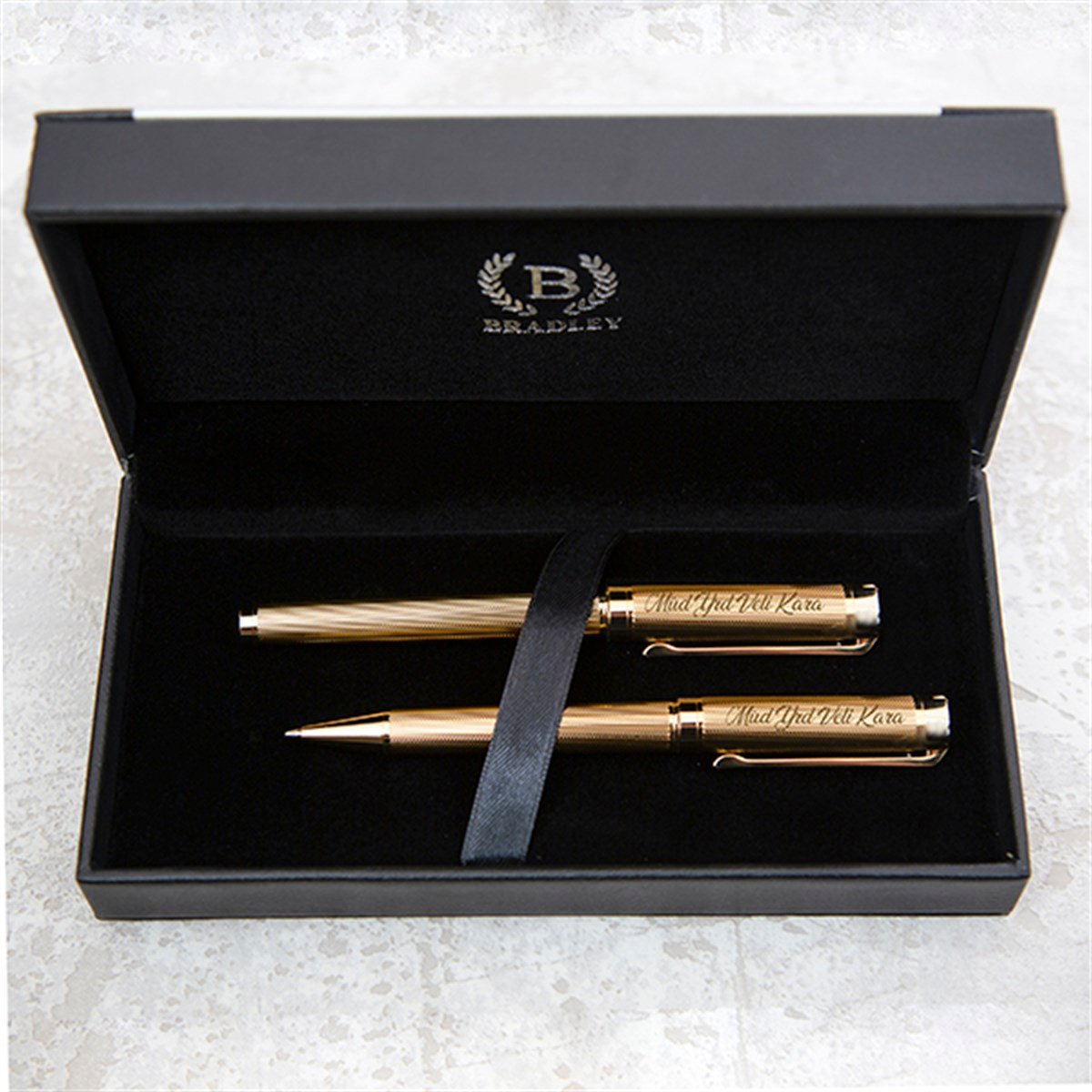 Kişiye Özel Exclusive Bradley Marka Gold Tasarımlı Tükenmez Ve Roller Kalem Seti