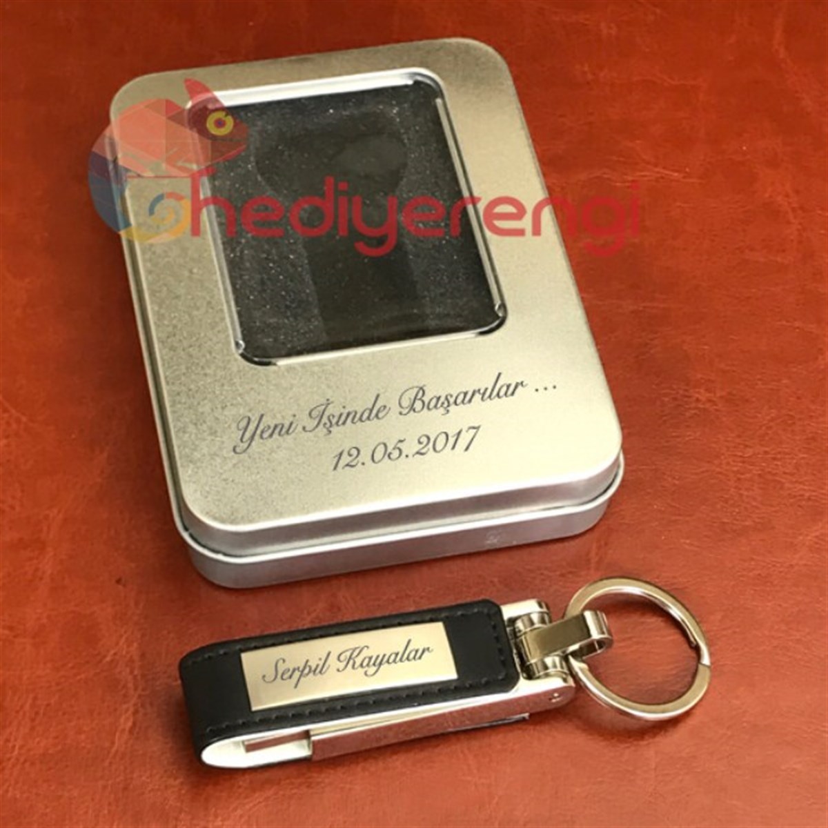 Kişiye Özel Siyah Deri Usb Bellek 8 Gb