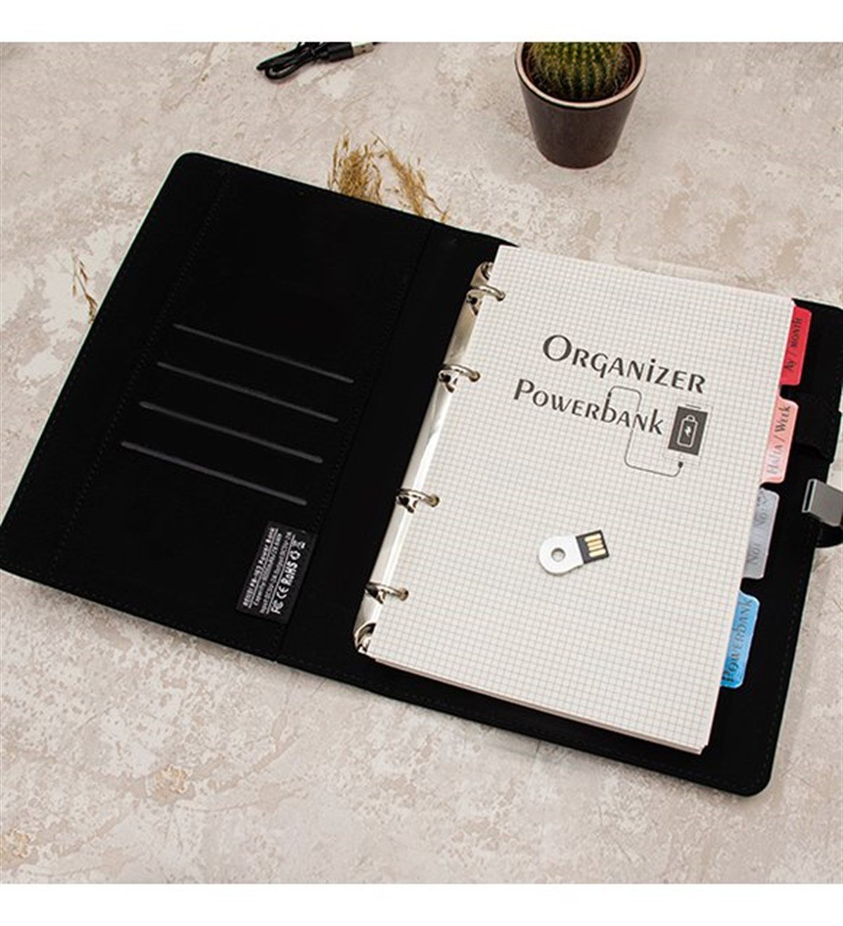 Kişiye Özel Tarihsiz 32 GB USB'li ve Powerbank Özellikli Lüx Ajanda - Siyah