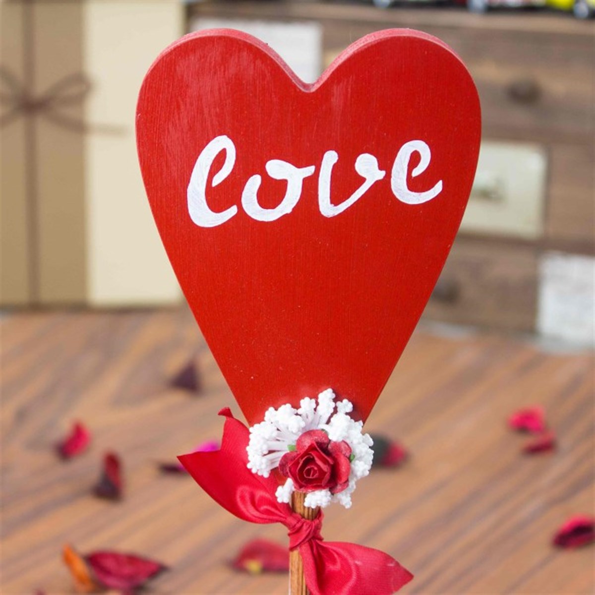 Love Ağacı Altında Buluşan Romantik Çift Temalı İsme Özel Biblo