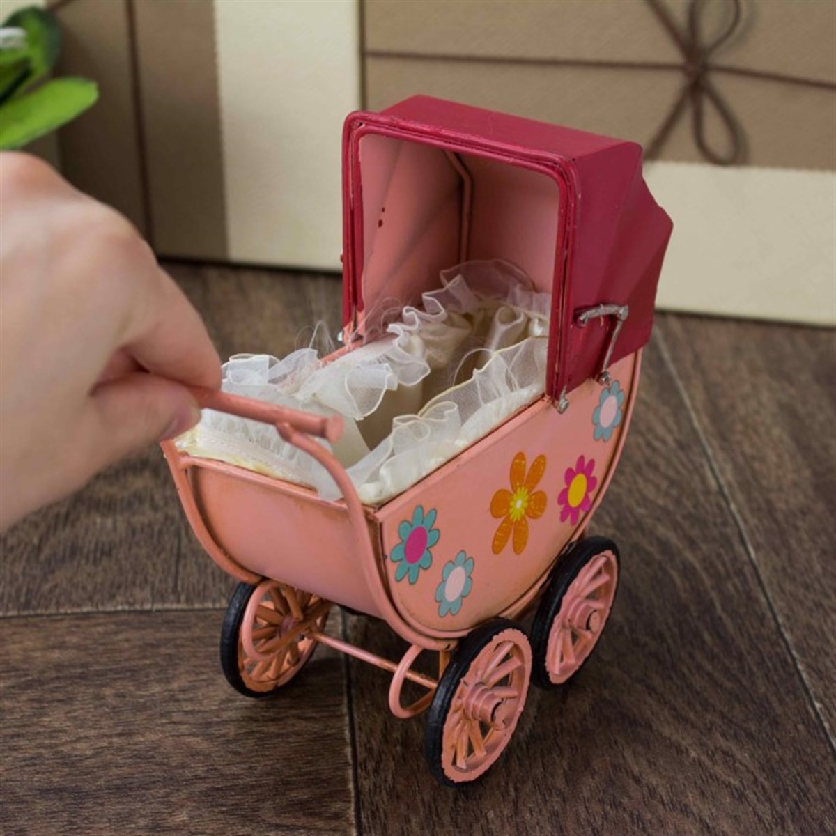 Nostaljik Dekoratif Metal Bebek Arabası - Pembe M3