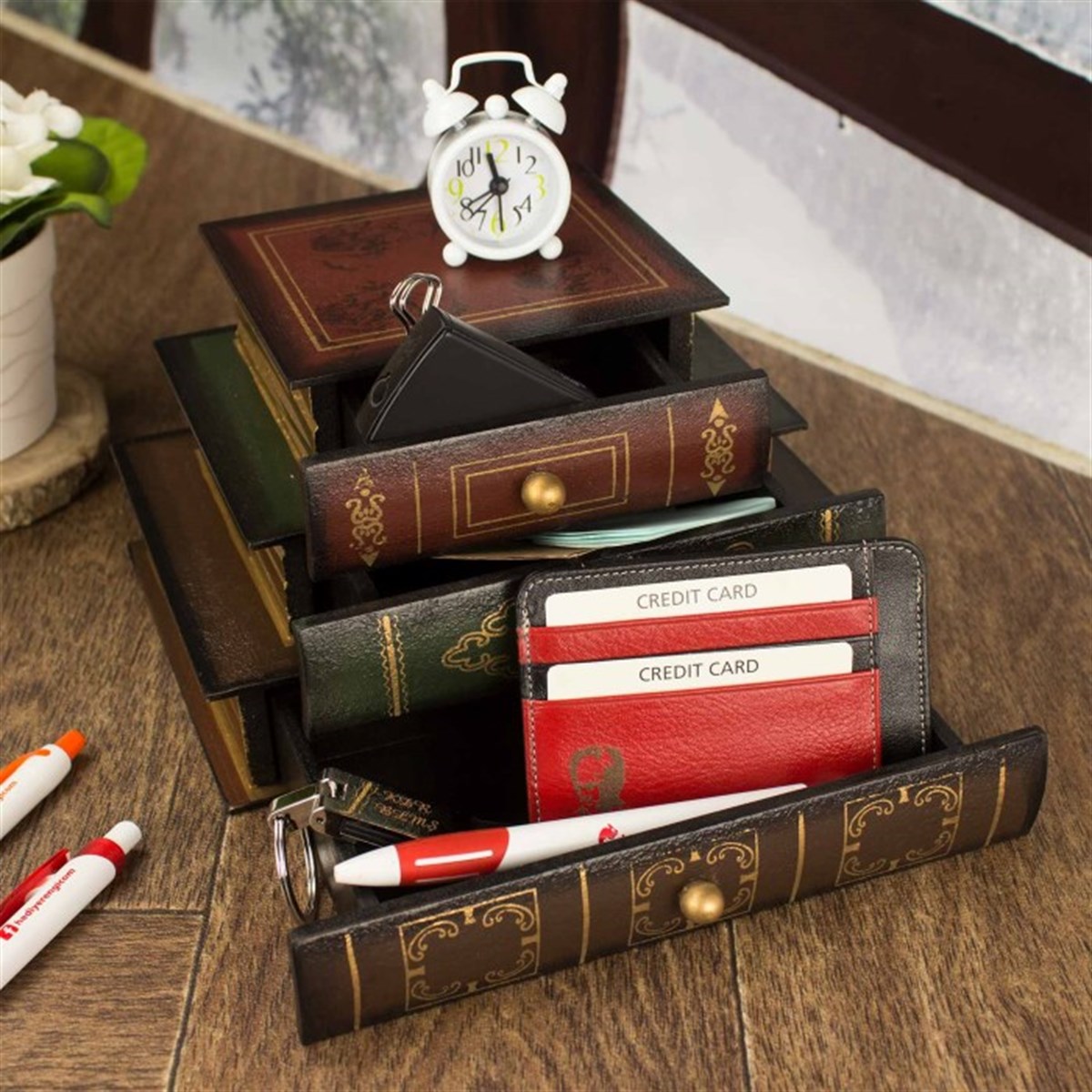 Nostaljik Kitaplar Tasarımlı Dekoratif Çekmece​li Biblo
