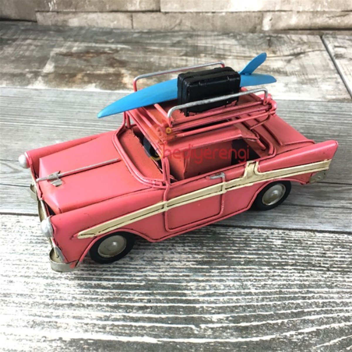 Nostaljik Metal Pembe Chevrolet Kalemlikli ve Resim Çerçeveli