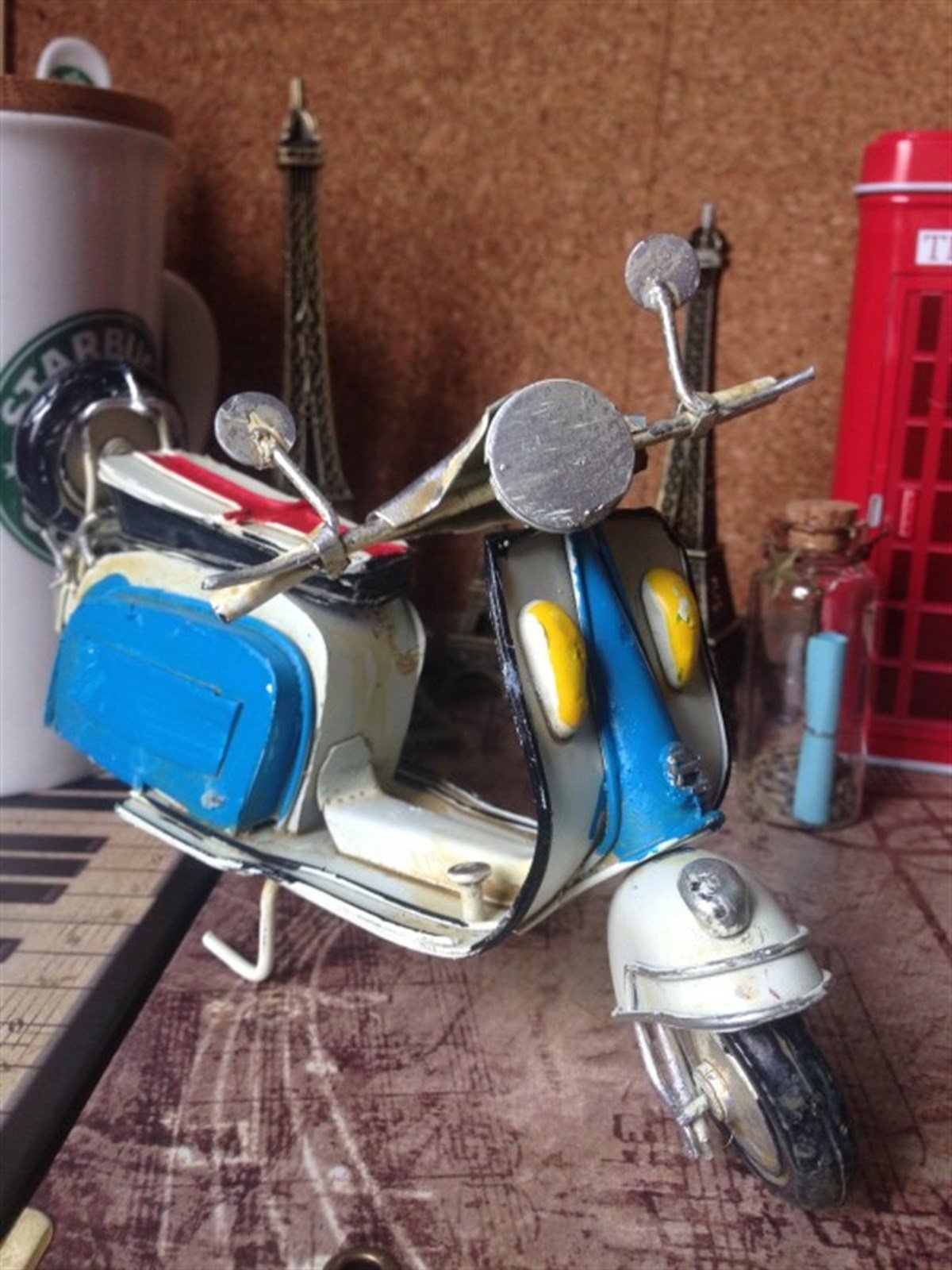 Nostaljik Metal Scooter