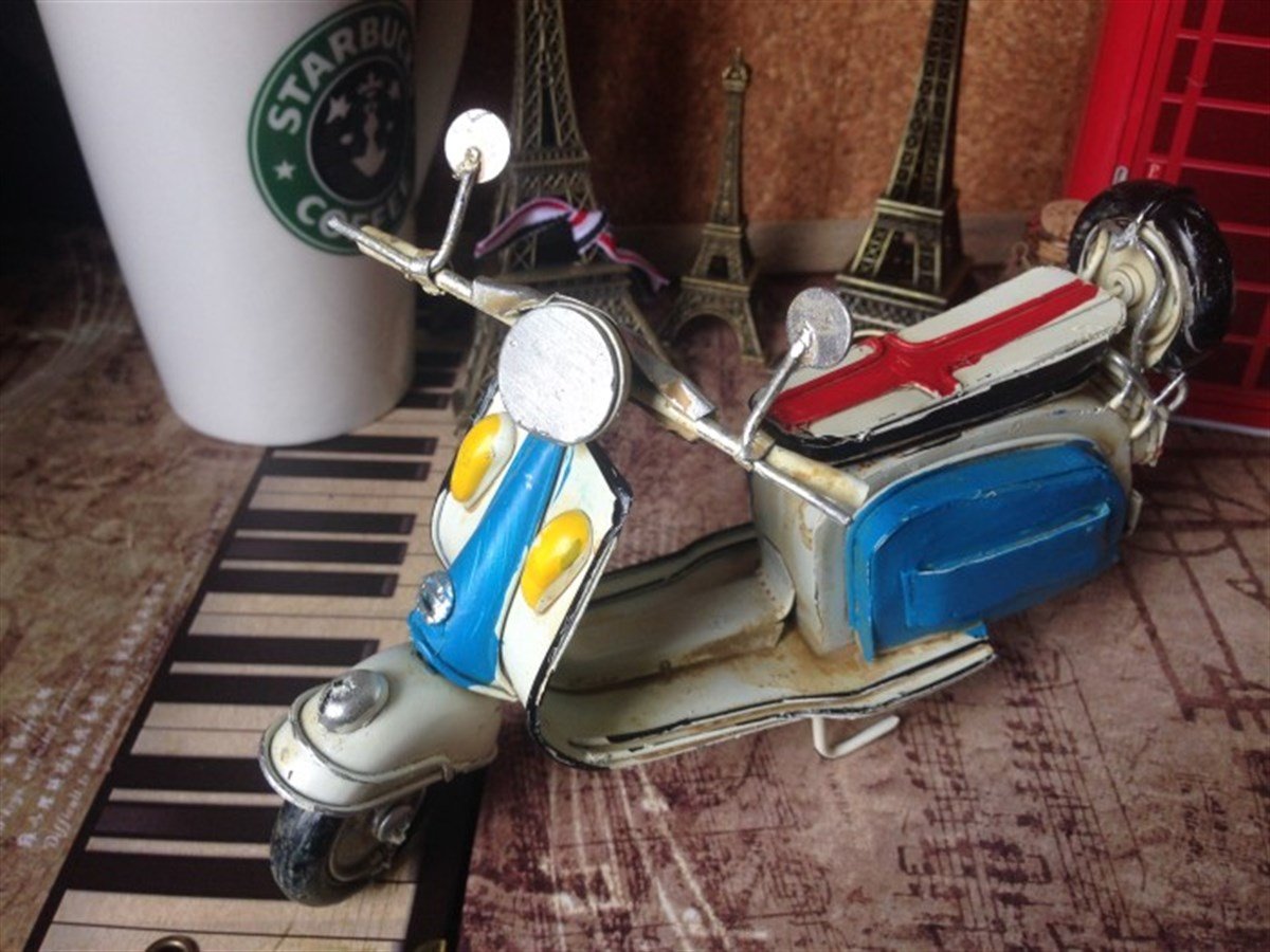 Nostaljik Metal Scooter