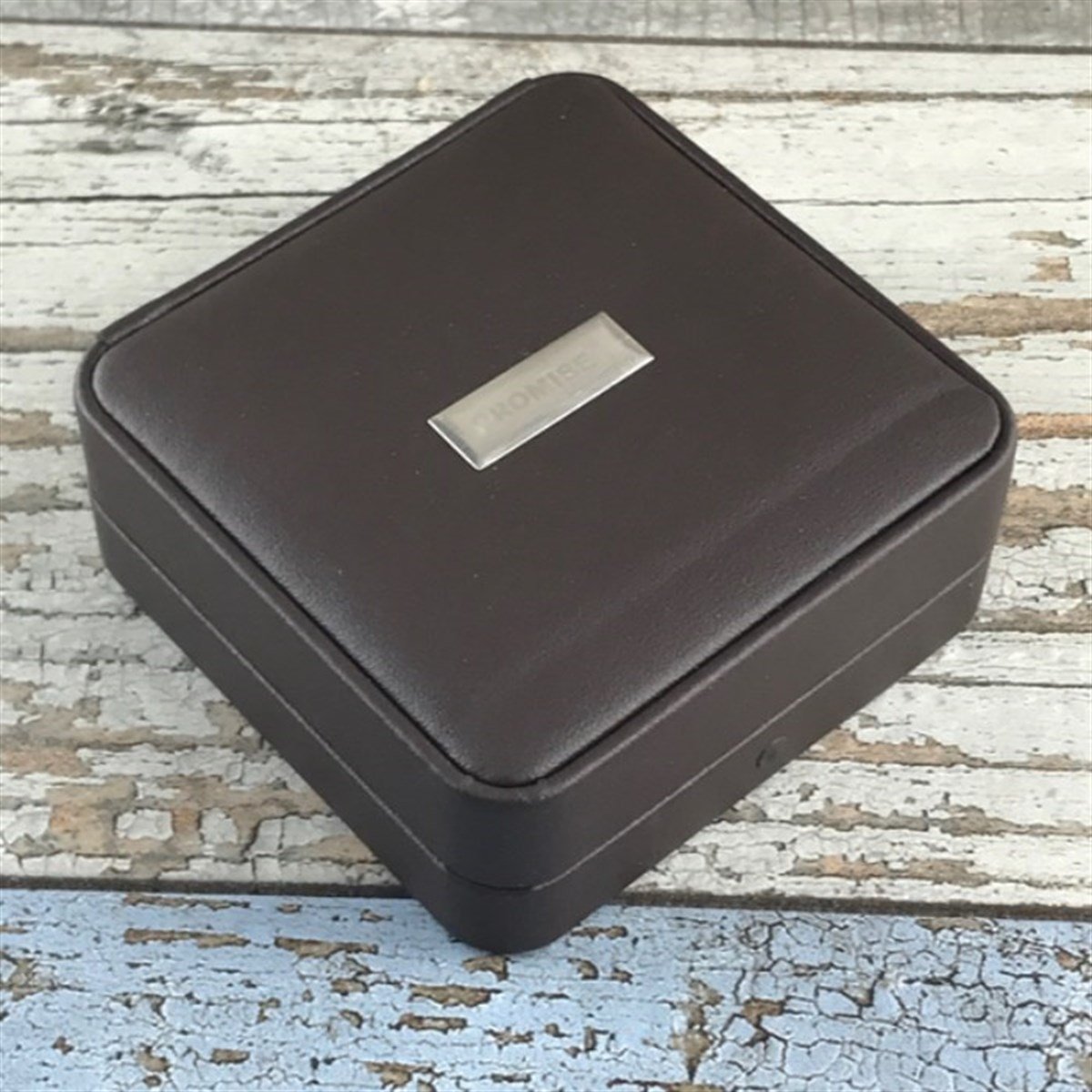 Promise Markalı Pürmüz Alevli Premium Kareli Gold Çakmak