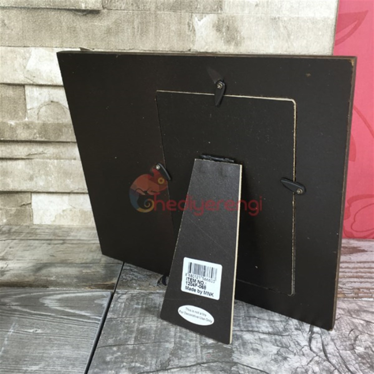 Retro Tasarımlı Londra Telefon Klübesi Resim Çerçevesi