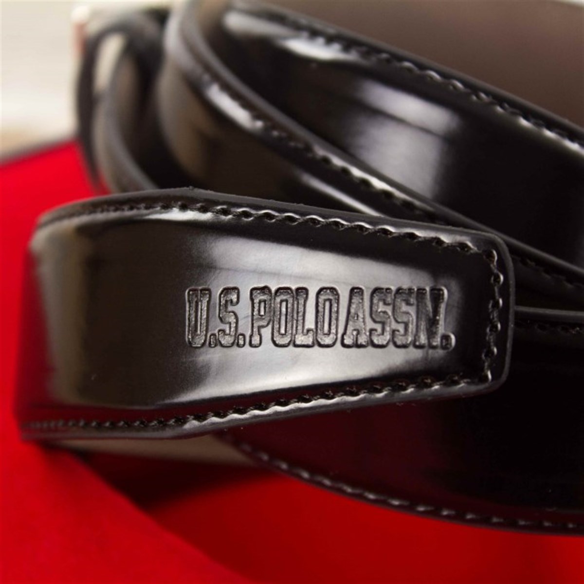 U. S. Polo Assn. Deri Kartlık ve İsme Özel Kemer Seti PLCUZ7662