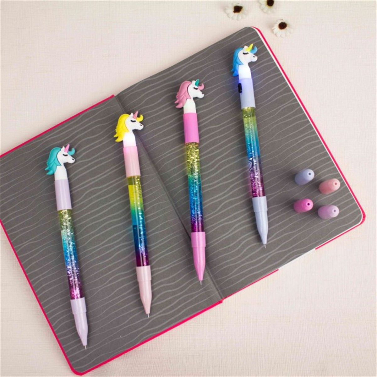 Unicorn Temalı Işıklı Sulu Pullu Roller Kalem​