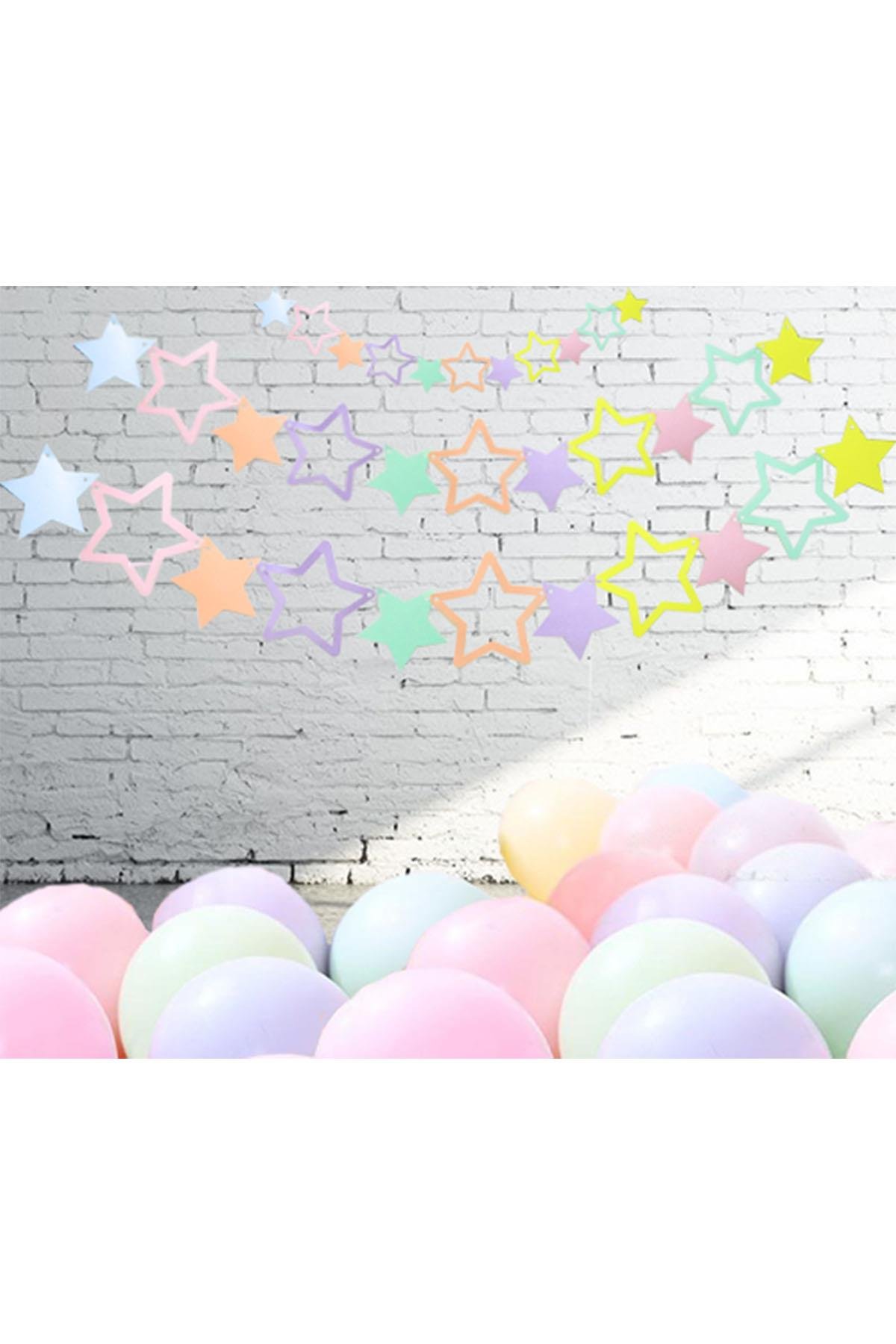 Makaron Renkler Yıdızlar Afiş